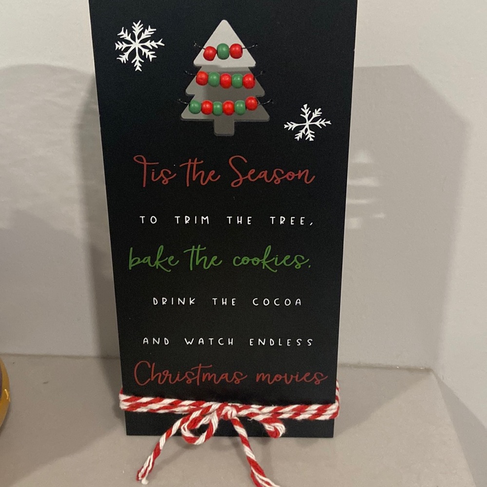 Tis the season-Christmas Tree Tabletop sign or wall hanging